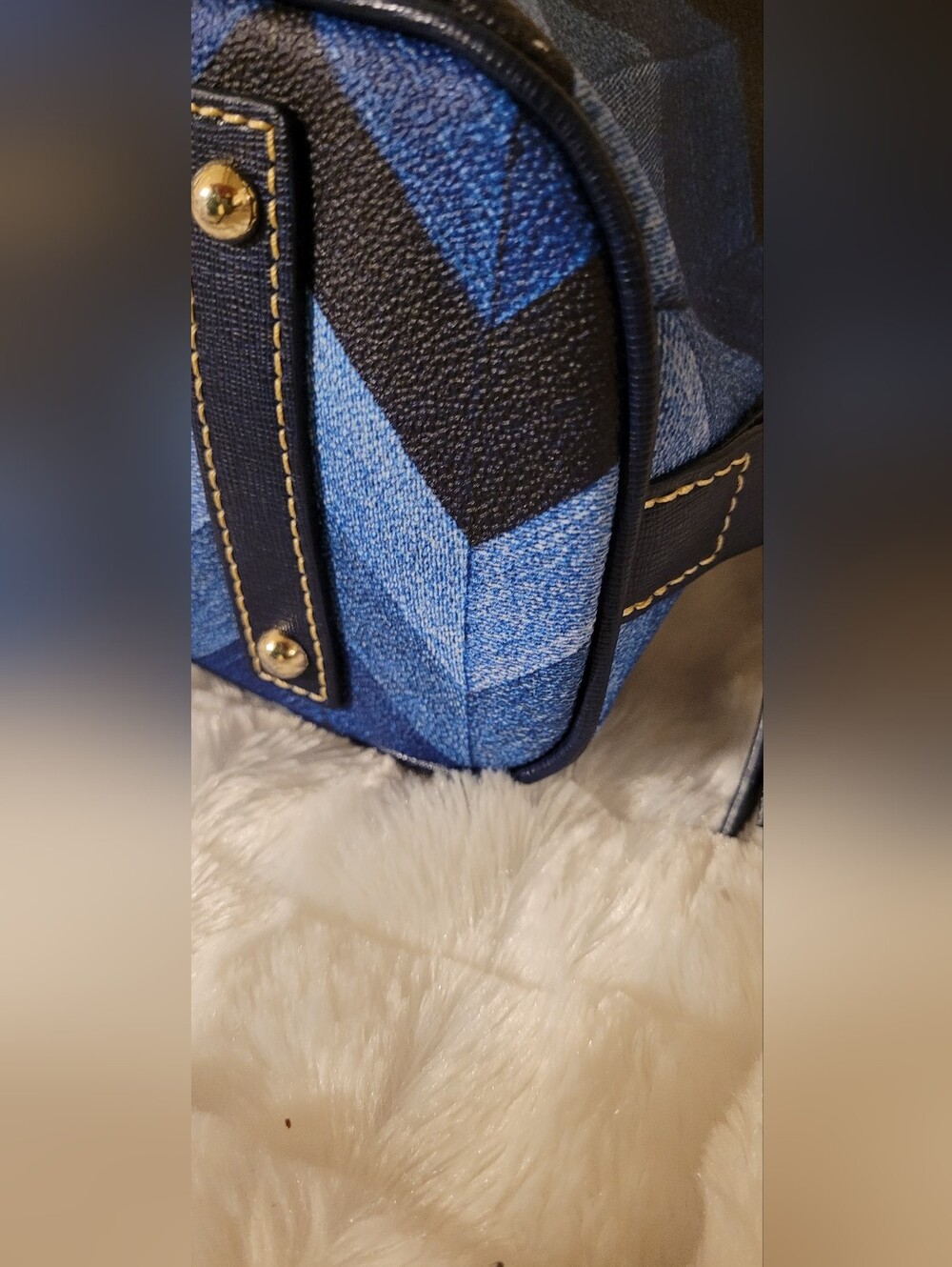 Dooney & Bourke Navy and Denim Chevron Satchel EUC - Picture 9 of 16